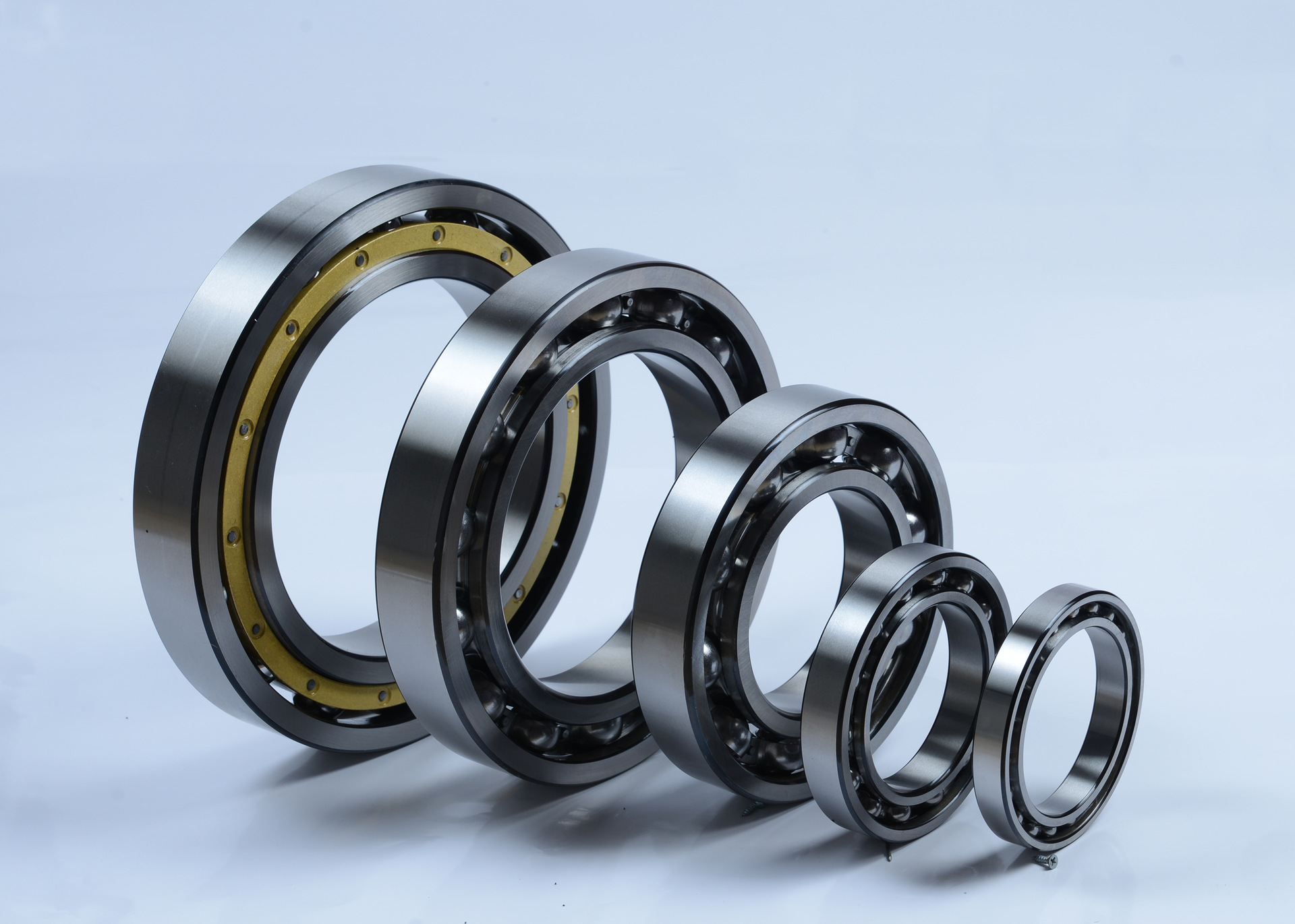 轴承进口报关单证资料及清关操作流程 一,我国经济结构转型带动了高端