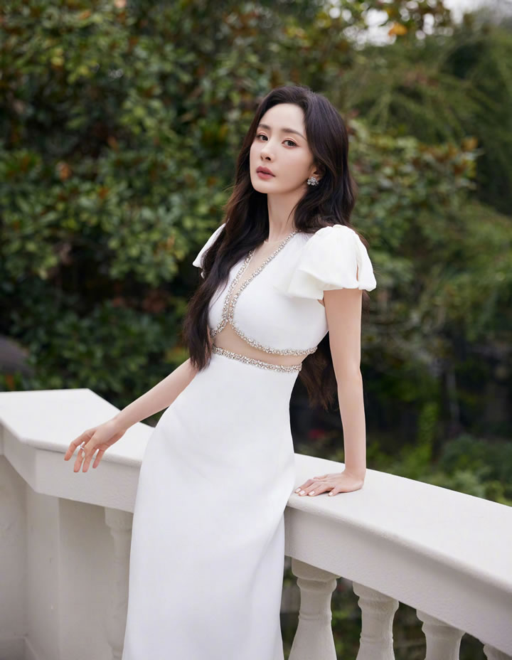 杨幂黑粉公开道歉,承诺不再侵犯其权益!