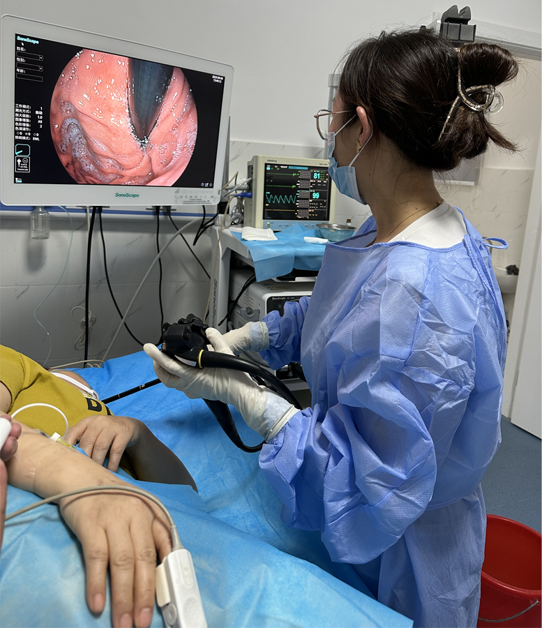 毕竟,对于许多人来说,这个检查过程就像是在经历一场漫长的折磨