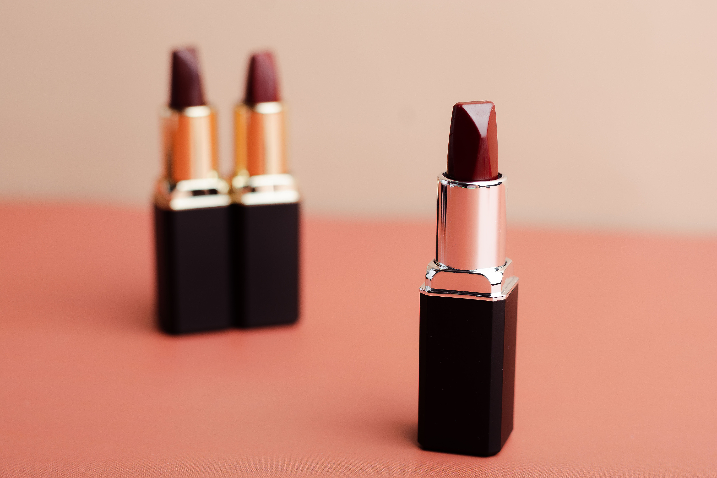 作为一个资深美妆达人,我经常会被问