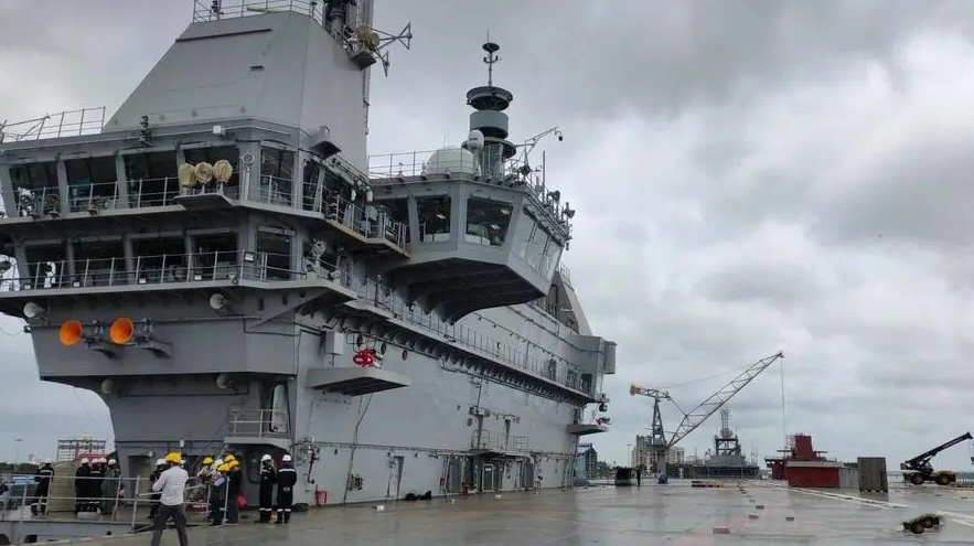 印度航母发展上的曲折历程 印度是拥有航空母舰的少数国家之一,历史上