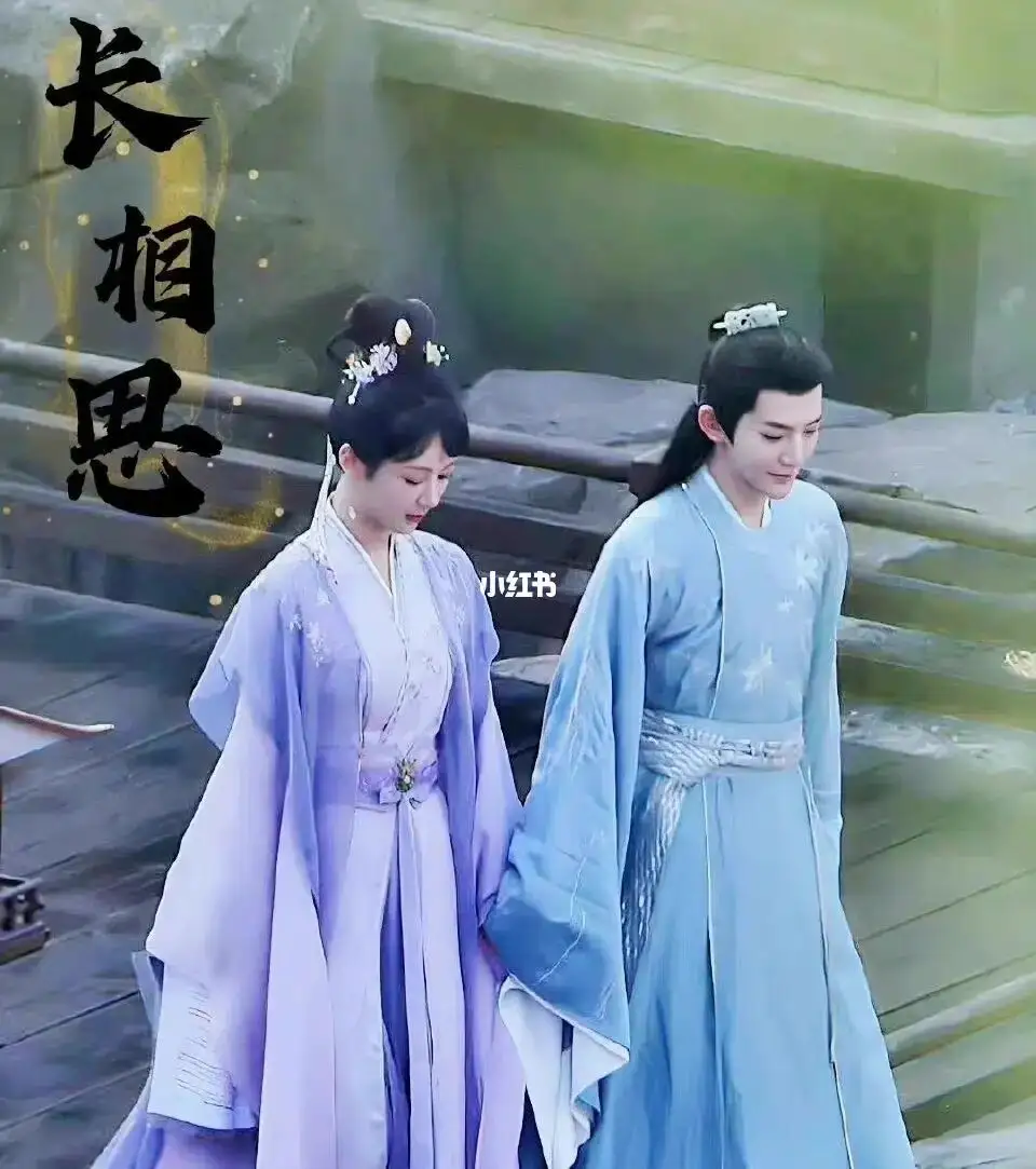 在长相思中,夭璟夫妇经历了许多挫折和磨难,但他们