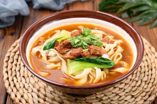 山西酸汤牛肉刀削面推荐 90吃刀削面去山西 91推荐:酸汤牛肉刀