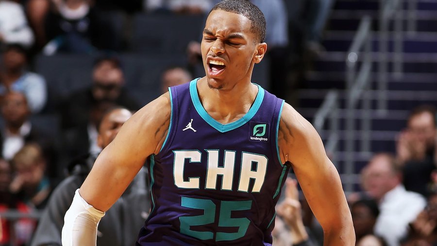 黄蜂队与pj华盛顿续约存分歧 北京时间7月15日,根据雅虎记者杰克