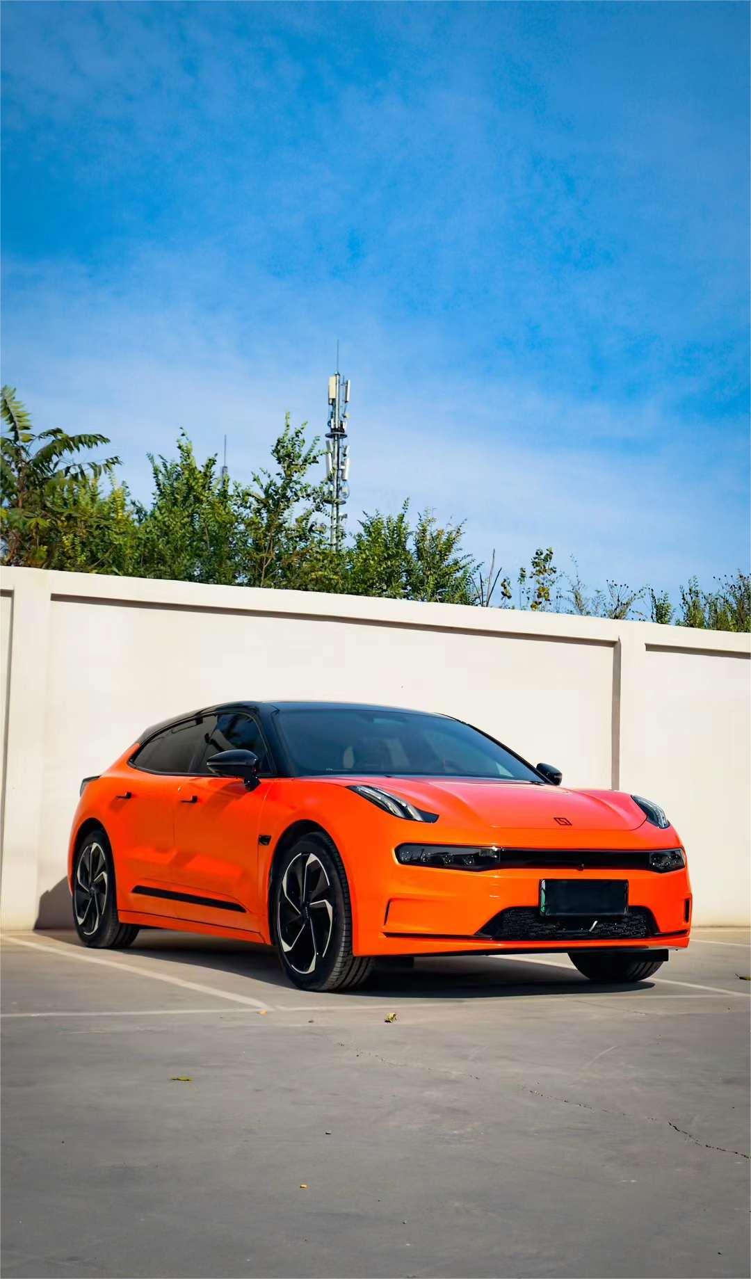 极氪001改色竞速橙,炫酷外观,引人瞩目99 极氪001改色竞速橙,酷炫