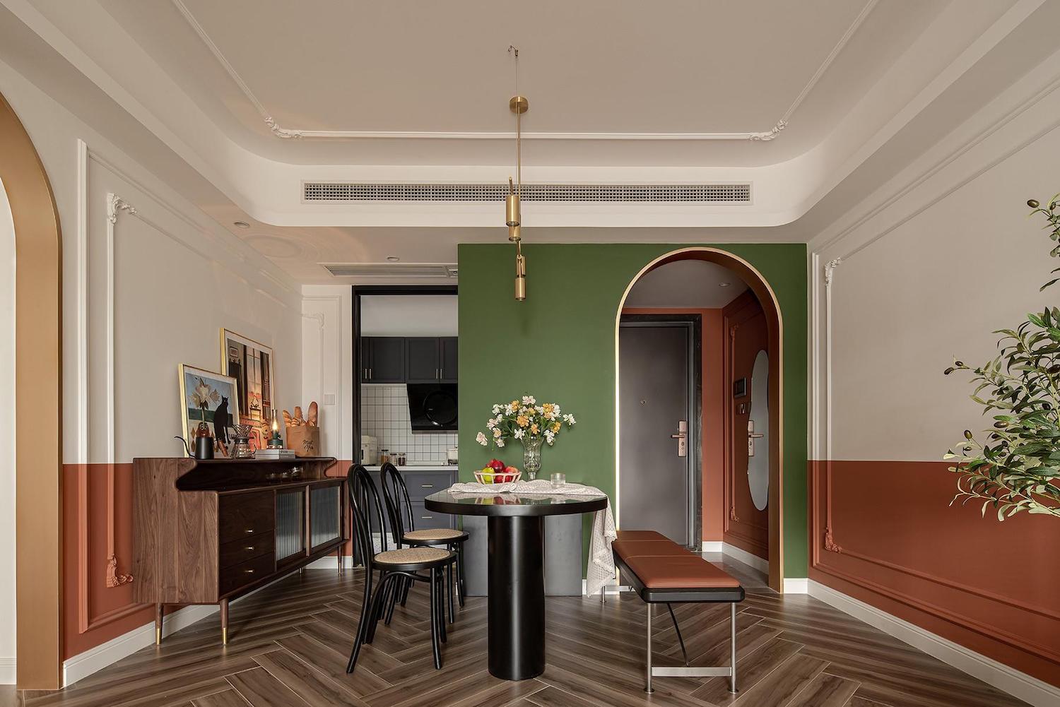 130㎡法式中古风格,色彩饱满的生活格调 法式中古风格,色彩饱满的生活