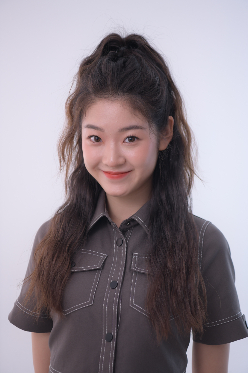 外来媳妇本地郎新版康枝子被网友大赞漂亮 康家新版枝子颜值耐看,甚至