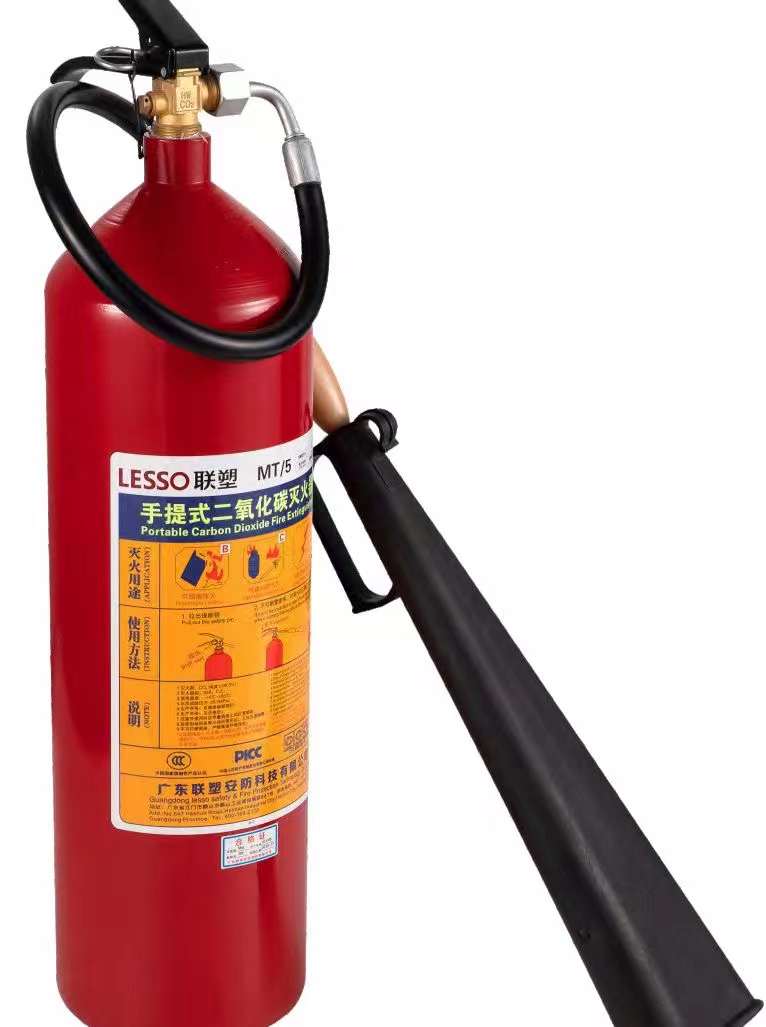 熊猫体育app下载北京75个高层住屋小区消防办法挂牌督办记者实地拜谒整改功劳