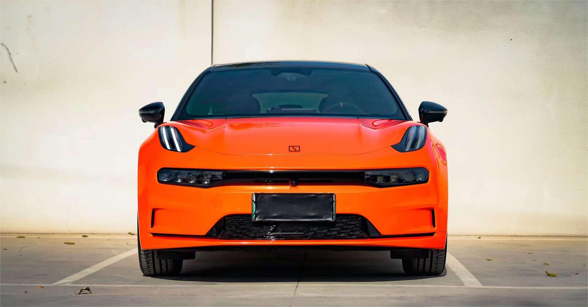 极氪001改色竞速橙,炫酷外观,引人瞩目99 极氪001改色竞速橙,酷炫