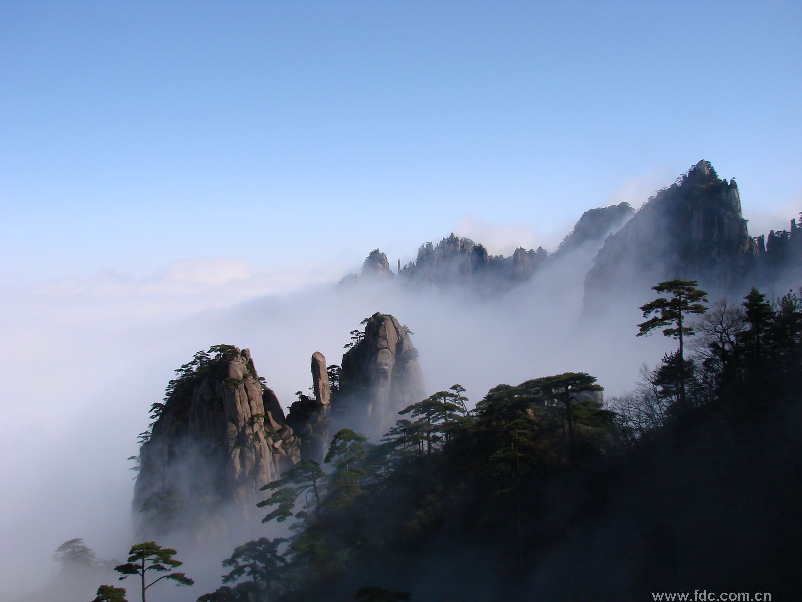 江西泸山图片