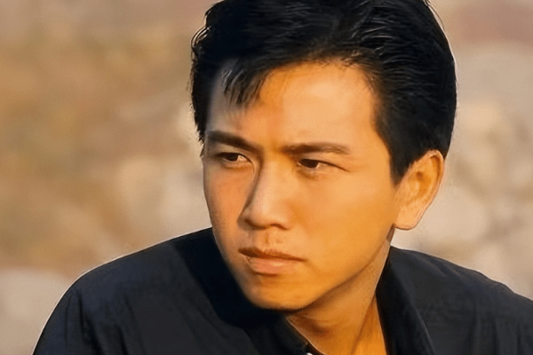 温兆伦,刘惜君演唱电视剧《义不容情》主题曲《一生何求》,这熟悉的