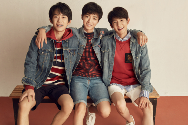 tfboys给王源新剧《追光的日子》插曲打call啦,一起来追剧听歌呀