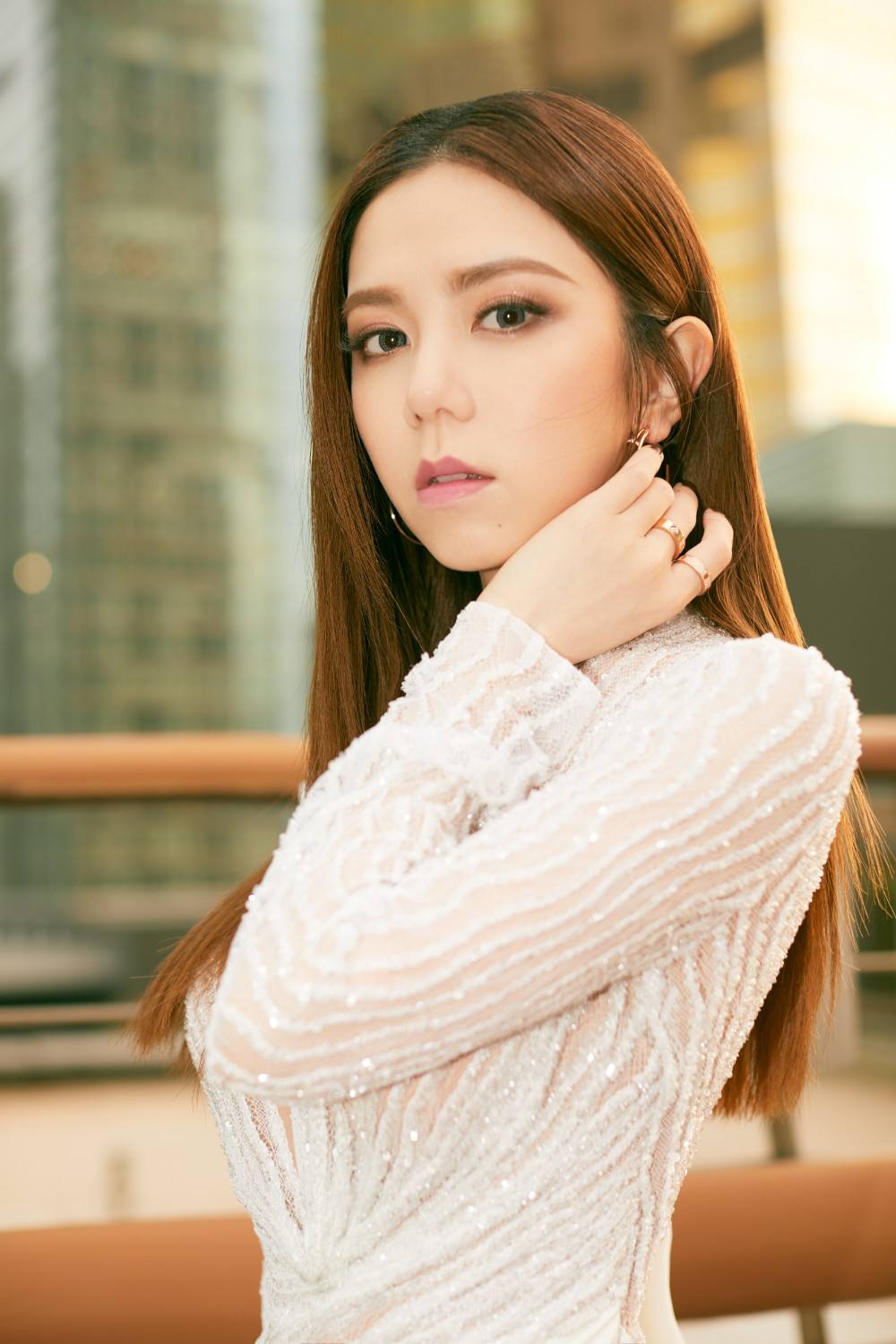 邓紫棋感染新冠病毒,一直在咳嗽,呼吸道炎 邓紫棋感染新冠病毒,一直在